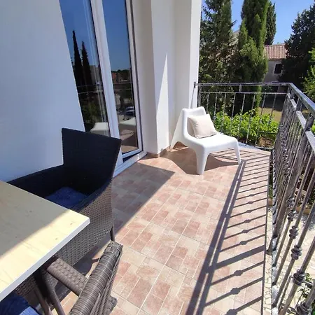 Three Lions Appartement *